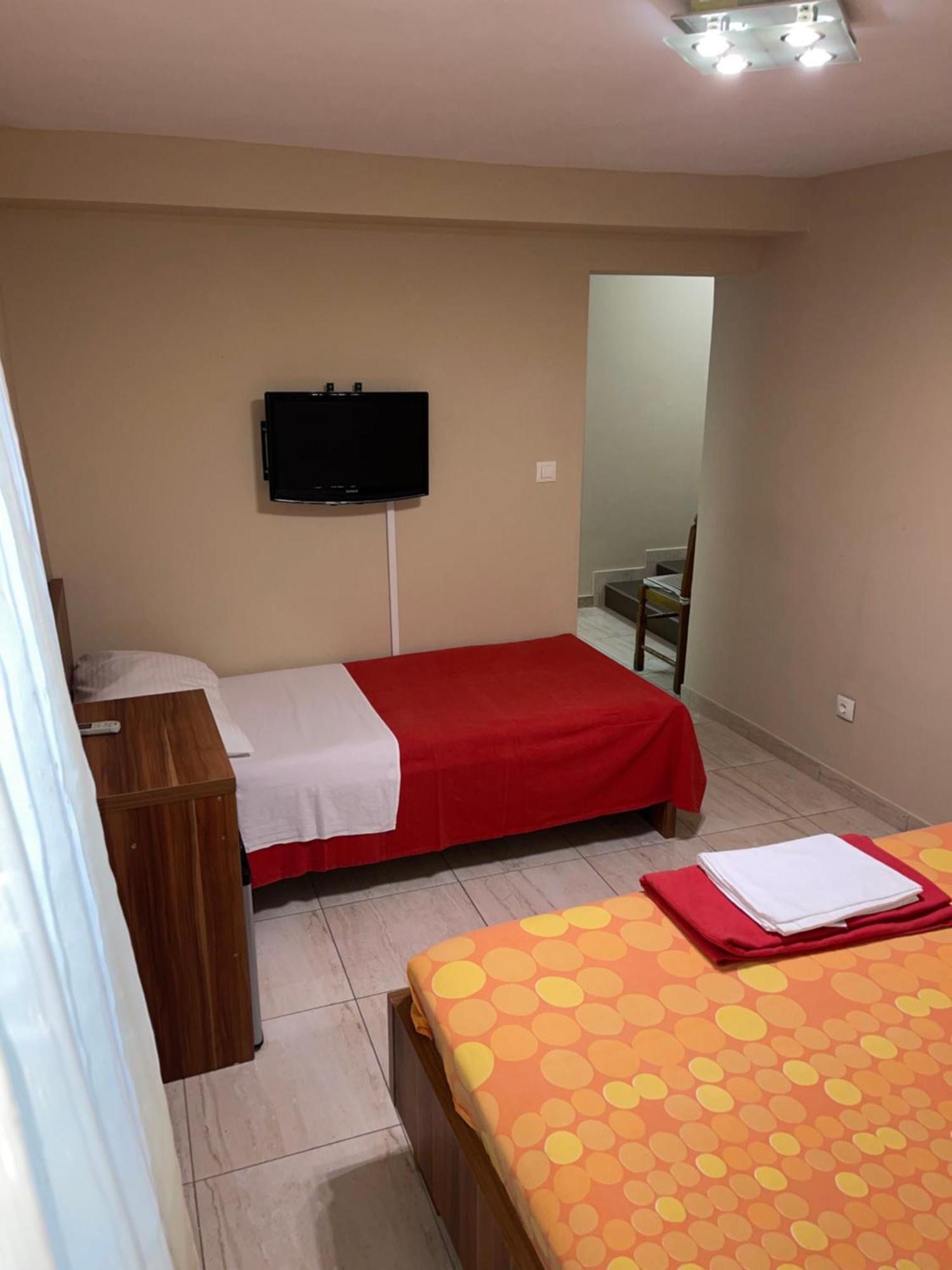 Hajduk Rooms Klis Buitenkant foto