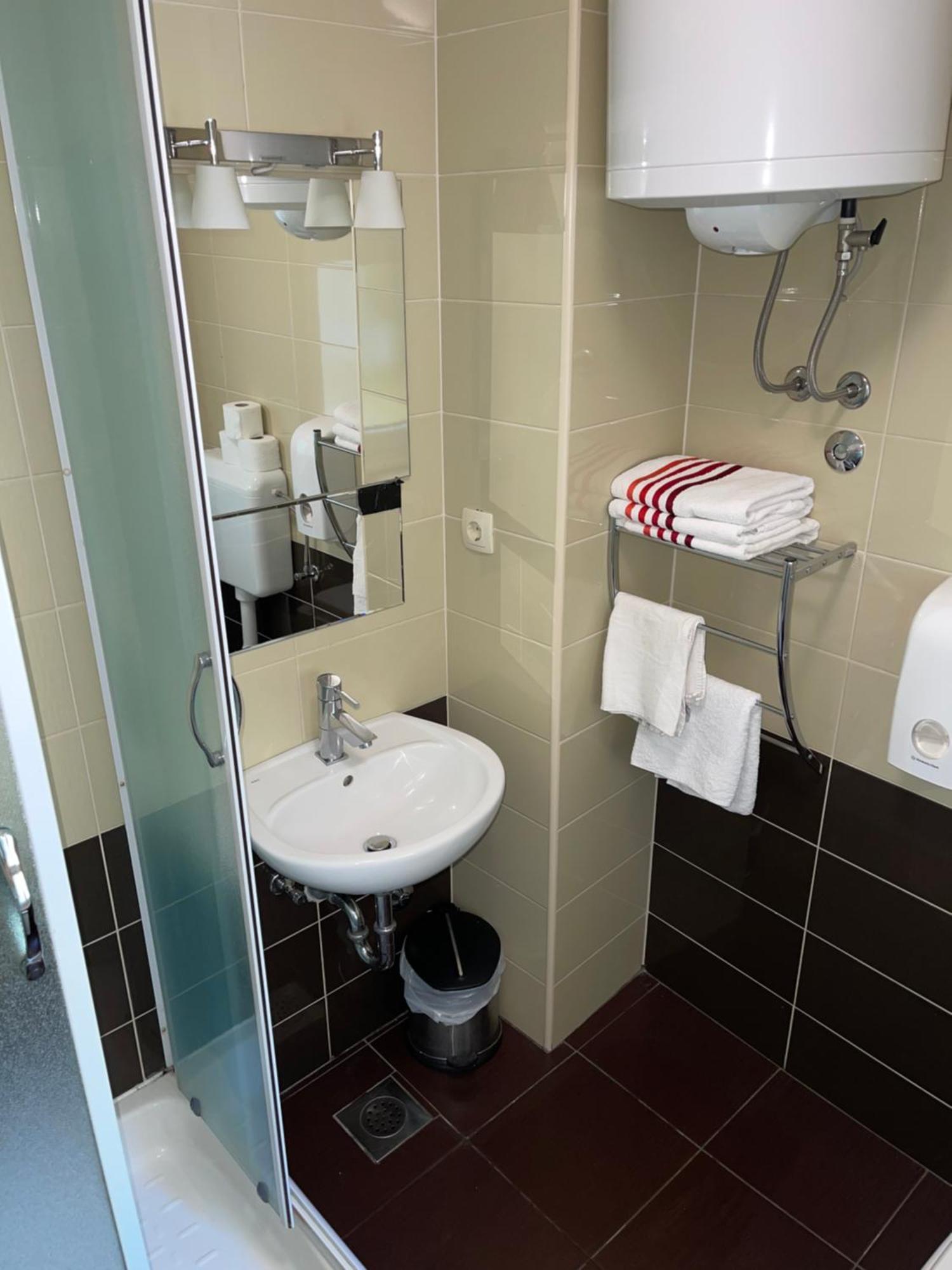 Hajduk Rooms Klis Buitenkant foto
